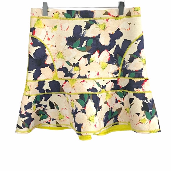 J Crew Floral Cove Neoprene Skirt SZ 6 - Picture 3 of 9